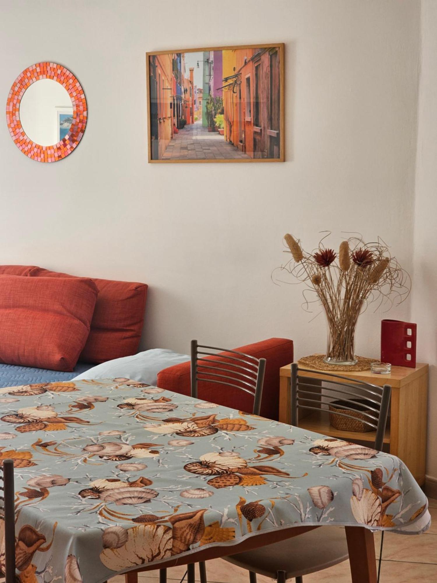 Casa Atena, Spaziosa, Romantica Con Idromassaggio Privato Варацце Экстерьер фото