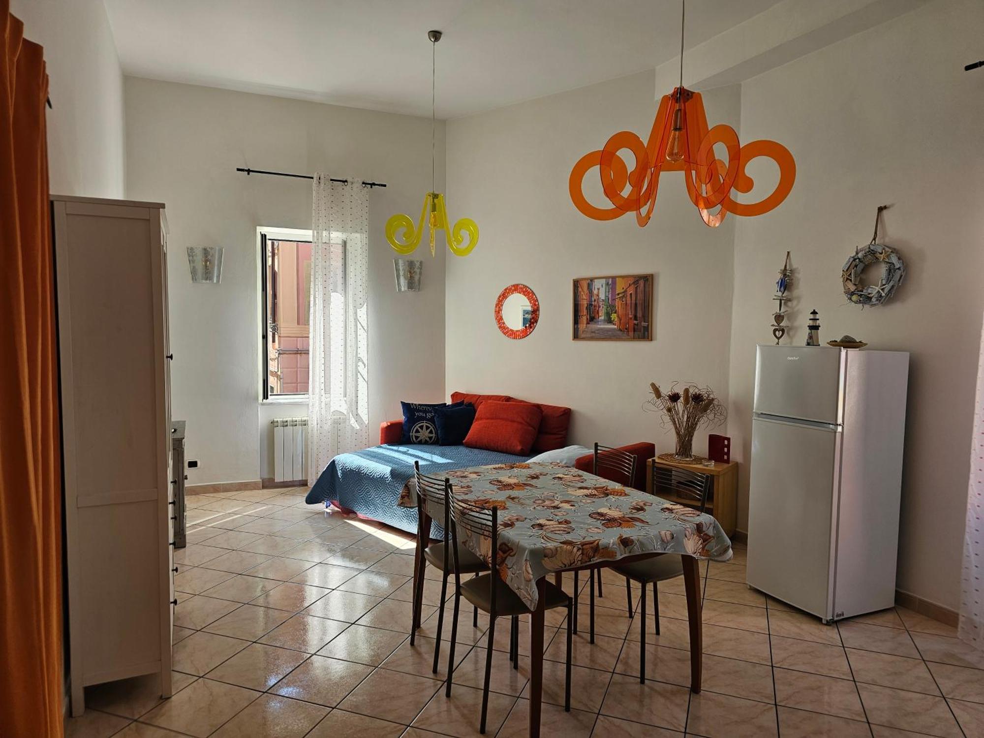 Casa Atena, Spaziosa, Romantica Con Idromassaggio Privato Варацце Экстерьер фото