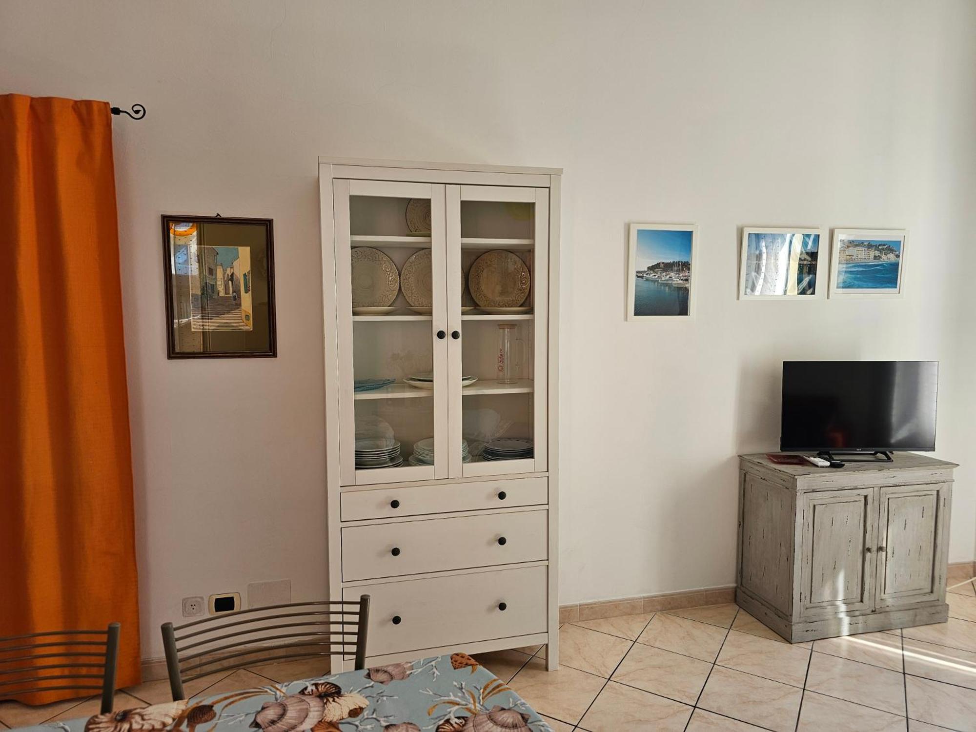 Casa Atena, Spaziosa, Romantica Con Idromassaggio Privato Варацце Экстерьер фото